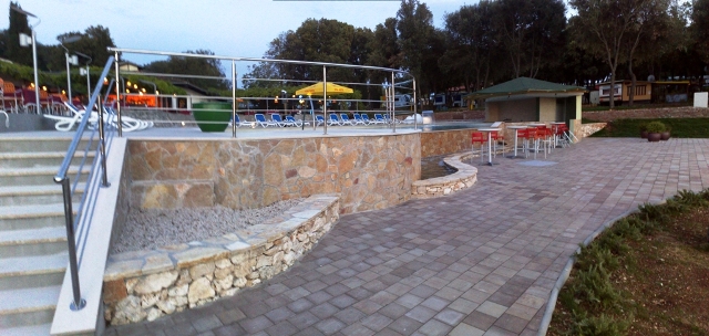 Uvala_Pool.jpg