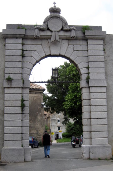 Meilenstein_Tor_550.jpg