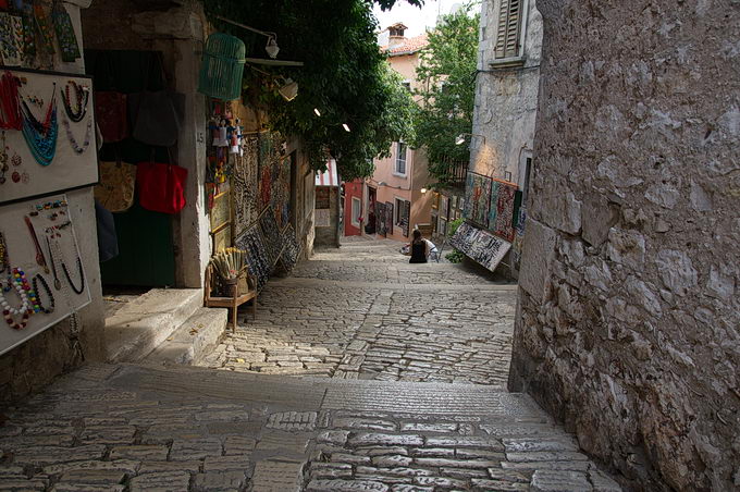 DSC07697-1.jpg