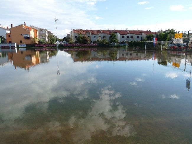 12P1220446.JPG
