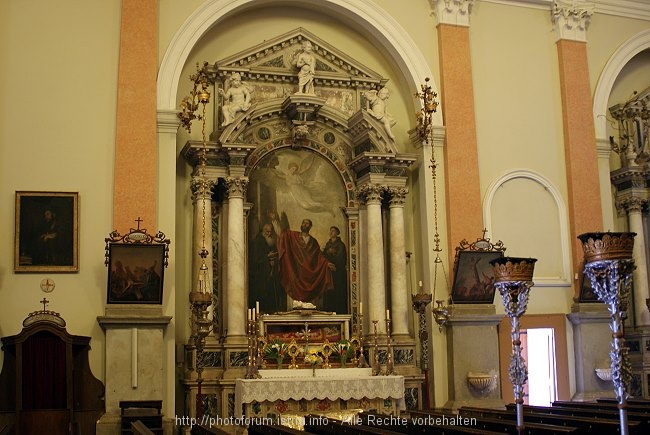 DSC00475-1.jpg