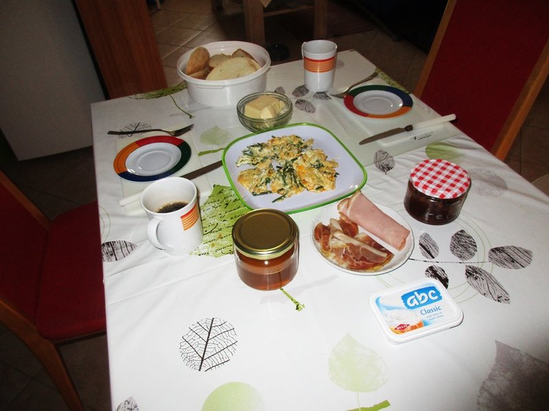 28962703je.jpg