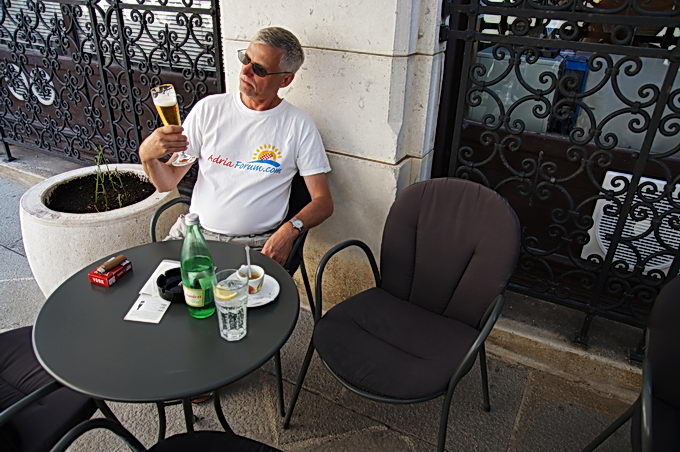 DSC08082-1.jpg