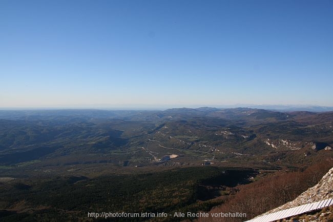 NATURPARK_UCKA_Vojak_Blick_Istrien_IMG_7666.JPG