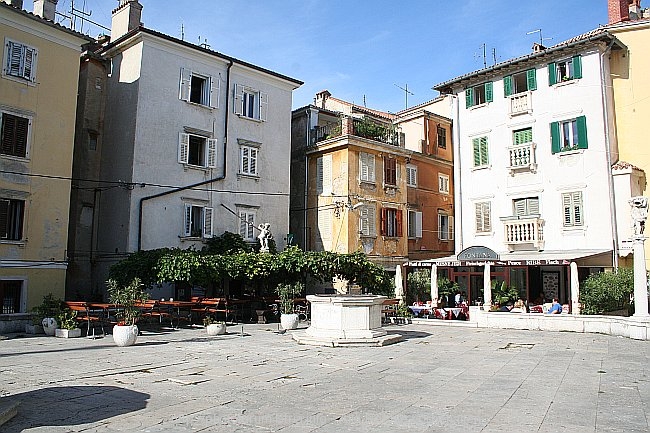 PIRAN_Platz_1._Mai_IMG_7503.jpg
