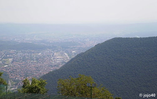 6700194hcz.jpg