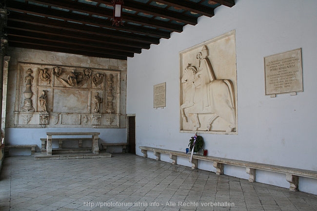 TROGIR_Stadtloggia_IMG_4315.jpg