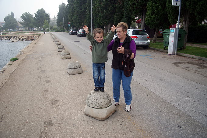 DSC08295-1.jpg