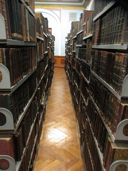 kuk_marinebibliothek_pula_7.jpg