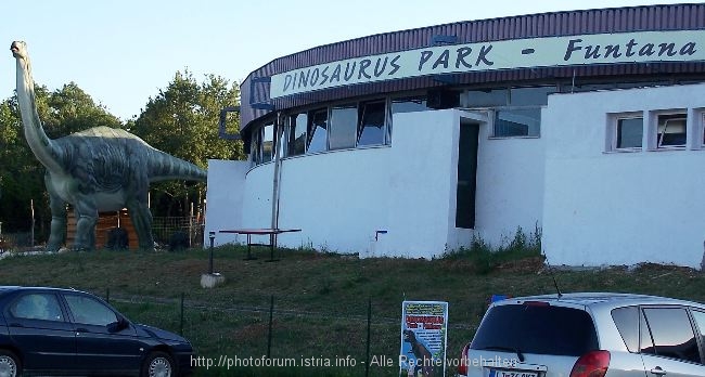 Dino-Park.jpg