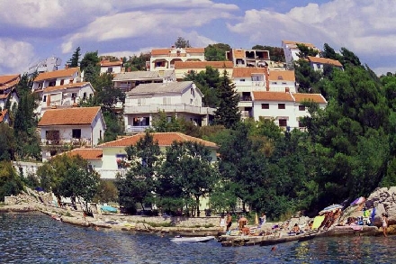 branko_haus_bearbeitet.jpg