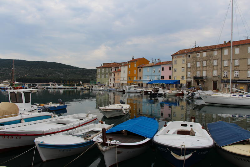 23776568np.jpg