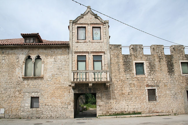 KASTEL_SUCURAC_IMG_3846.JPG