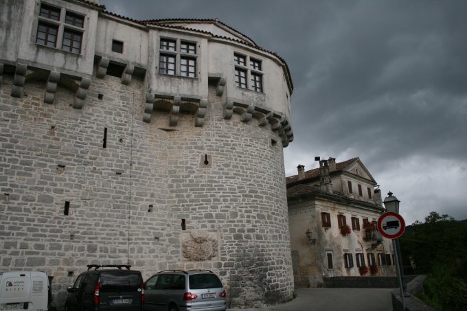 burg.jpg
