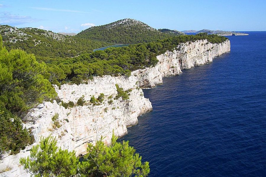 195_Wanderung_zum_Naturpark_Telascica_Klippen.jpg