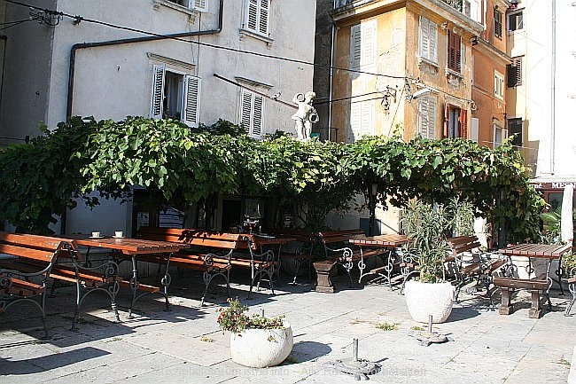 PIRAN_Platz_1._Mai_IMG_7504.jpg
