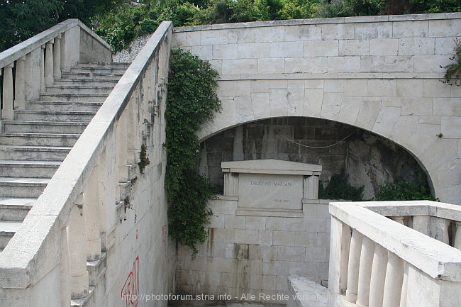 SPLIT_MARJAN_IMG_4989.JPG