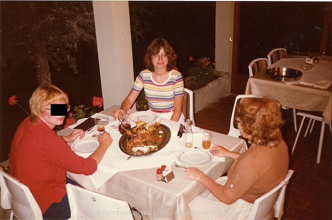 POREC-SPADICI_Hotel_Luna_u1981_FOTO.jpg