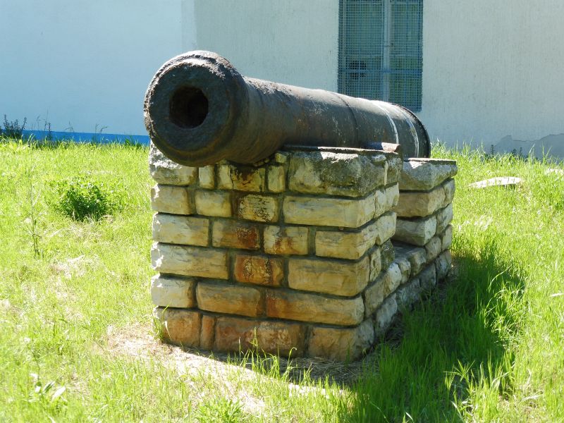 Kanone.jpg