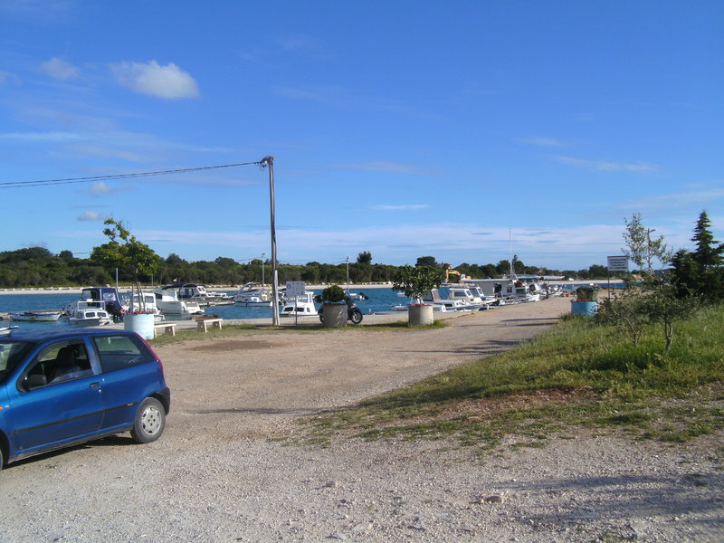 25793215kh.jpg