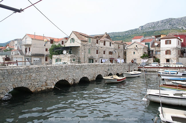 KASTEL_GOMILICA_Ehemalige_Festung_IMG_3887.jpg