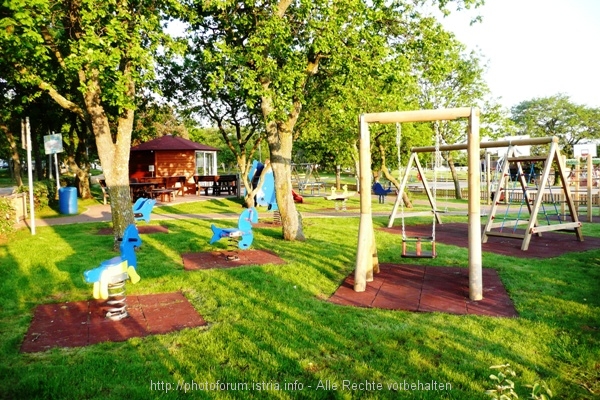 Ulika_Kinderspielplatz.JPG