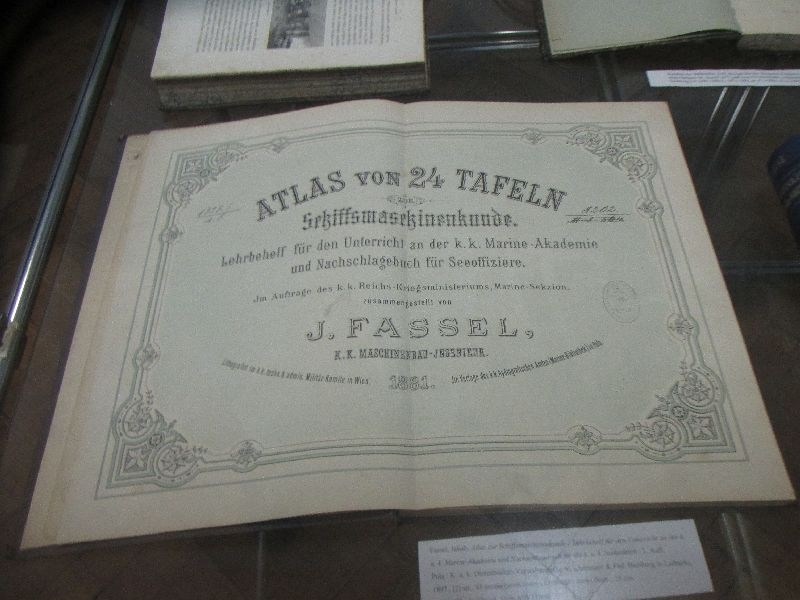 kuk_marinebibliothek_pula_10.jpg