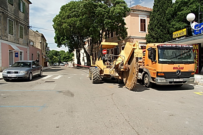 DSC04273-1.jpg