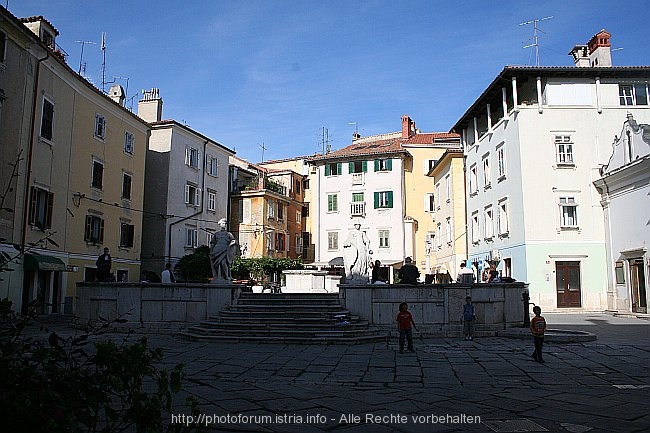 PIRAN_Platz_1._Mai_IMG_7499.jpg