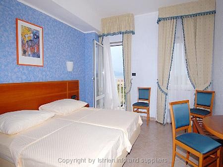 Hotel_Zlatni_lav4.jpg