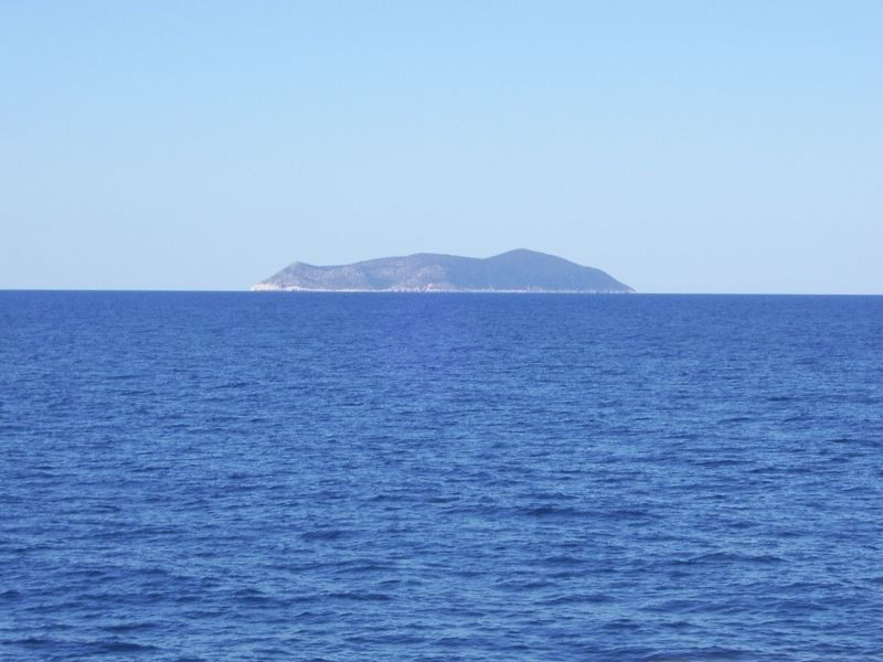 048_berfahrt_nach_Ubli_Blick_auf_Susac.jpg