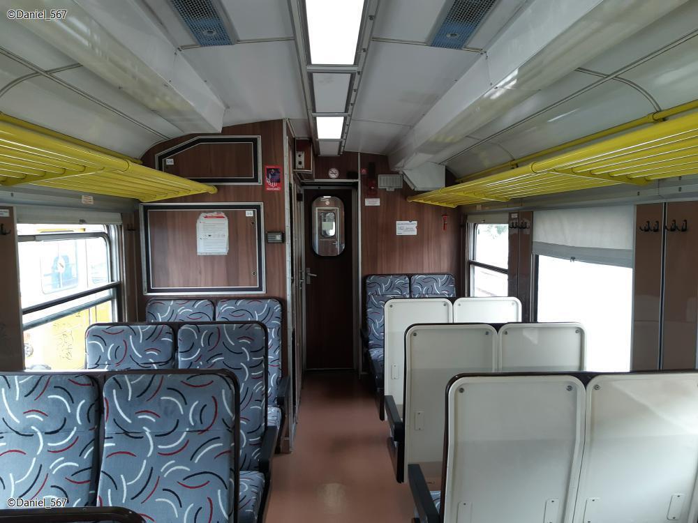 49527561tq.jpg