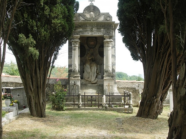 PICT2578-1JPG.jpg