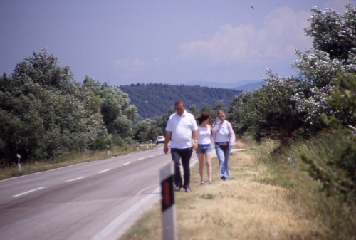 u2005-0803_Radkappensuche_bei_Metkovic.jpg