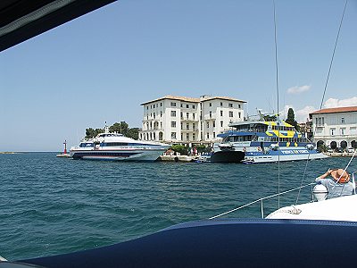 PICT2010.JPG