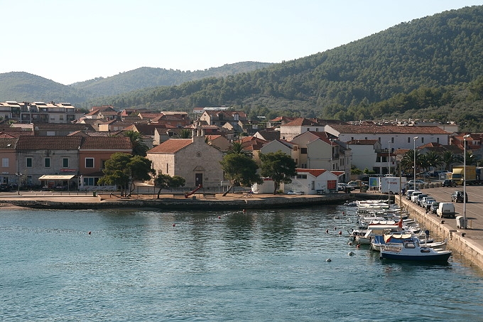 01_vela_luka_c_004_680.jpg
