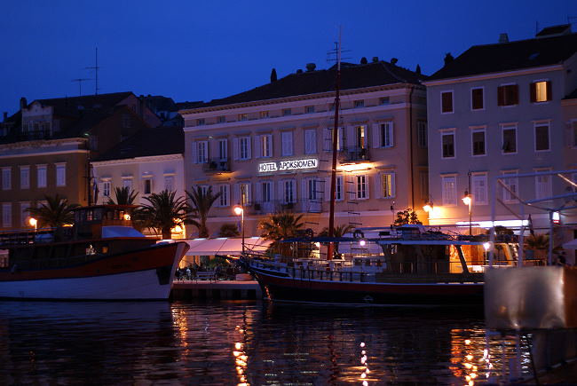 DSC06679-1.jpg