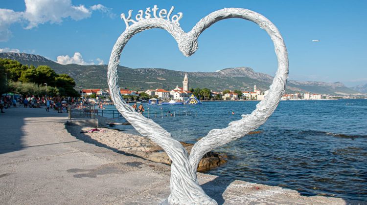 www-kastela-org.translate.goog