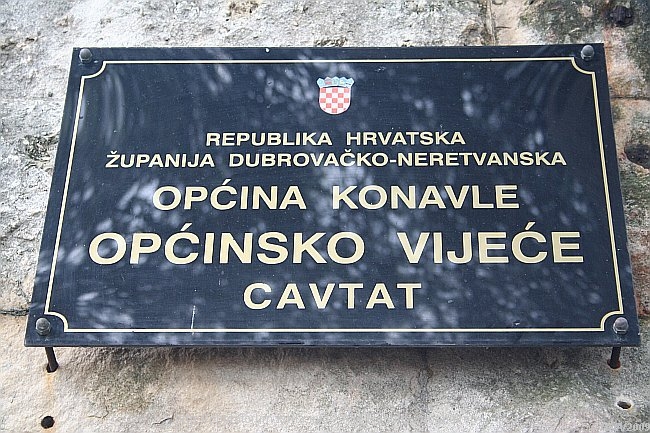 CAVTAT_Gemeindeverwaltung_Konavle_2009IMG_1803.jpg