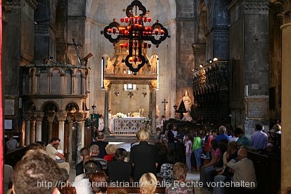 TROGIR_Kathedrale_Sv_Lovro_IMG_0541.jpg