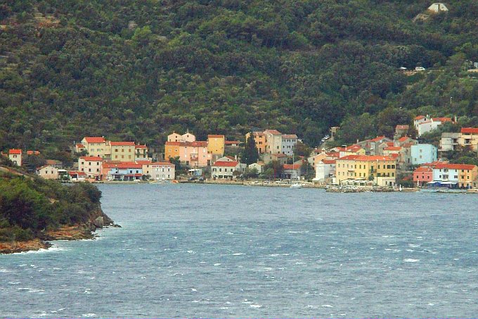 039_Blick_nach_Valun.jpg
