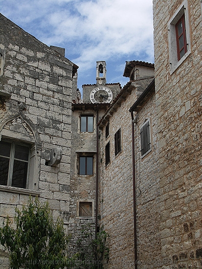 PICT0595-1.jpg