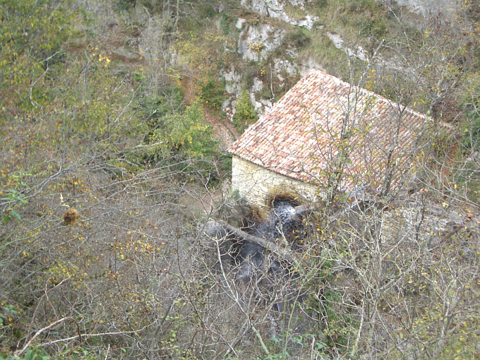 Kotli_-_Alte_Wassermhle_an_der_Mirna.jpg