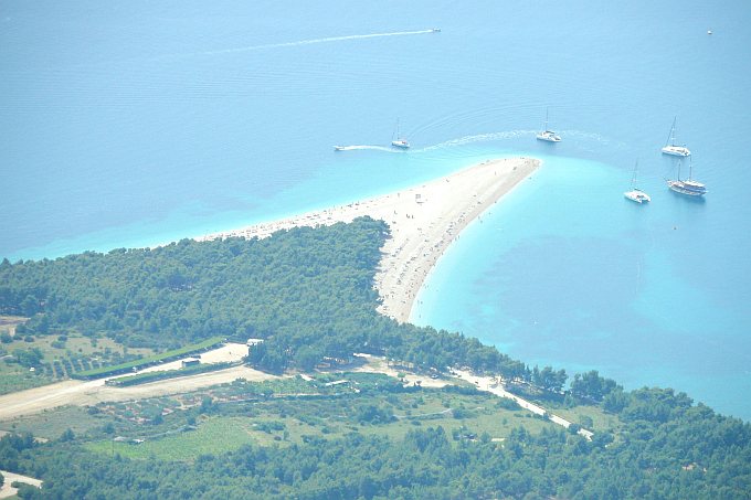 078_Wanderung_Vidova_Gora_Blick_auf_Zlatni_Rat.jpg