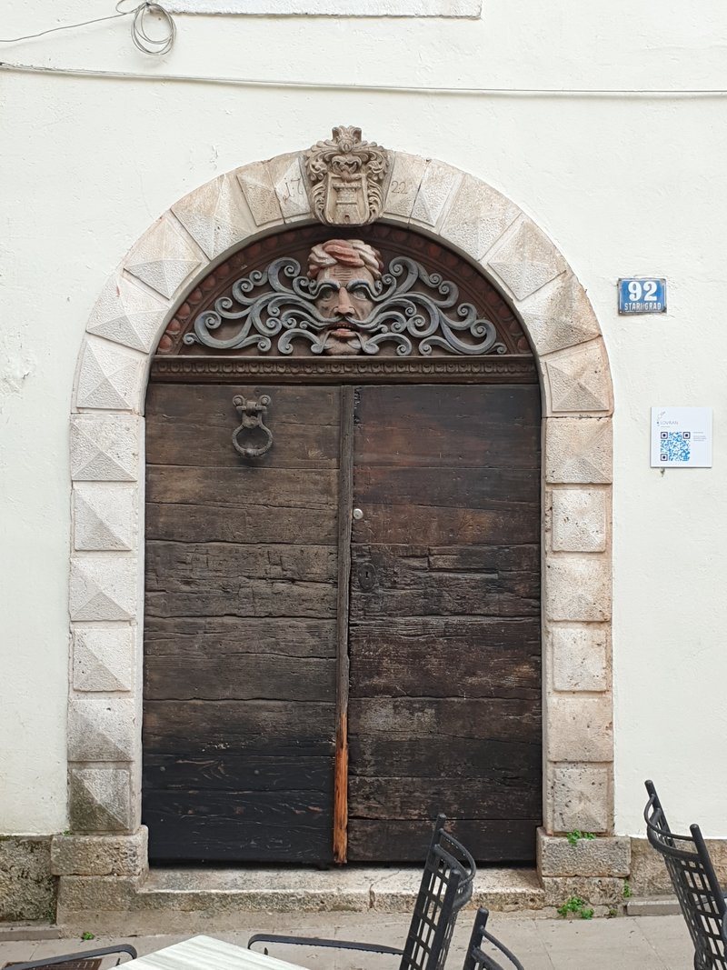 40112437kg.jpg