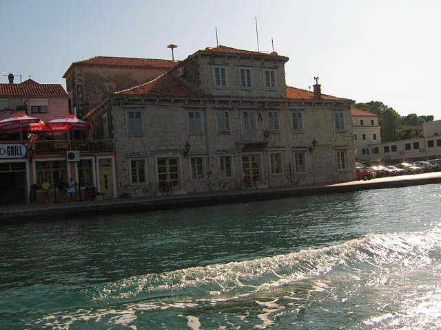 IMG_6966_640x480_2.jpg