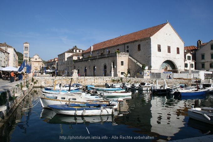 17_Stadt_Hvar_21.JPG