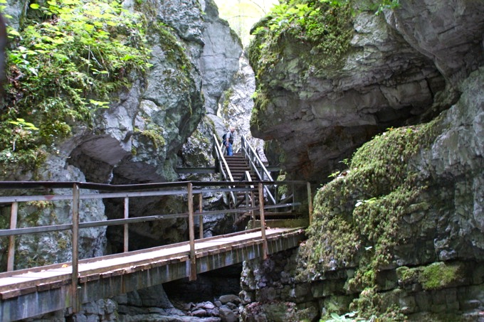 Felsschlucht.jpg