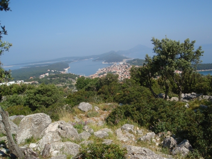 Hintergrund_Televrina_vorne_Mali_losinj.JPG