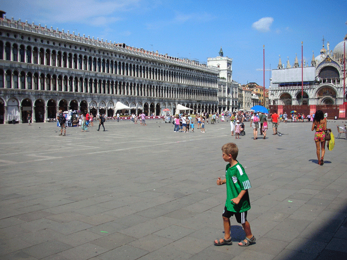 venezia_2011_009.gif